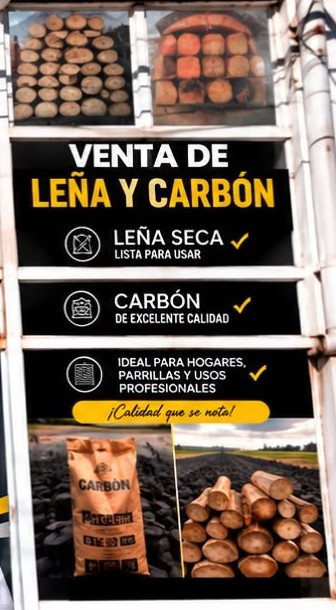 Cartelería de venta de leña y carbón en el frente del local